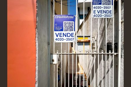 Casa à venda com 90m², 2 quartos e sem vaga Casa à venda com 90m², 2 quartos e sem vagaplaquinha