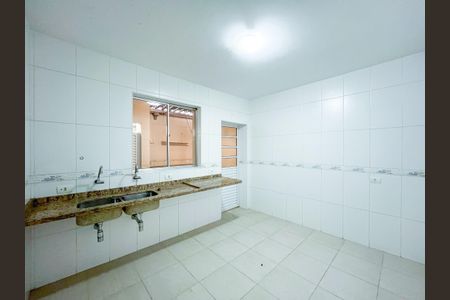 Casa à venda com 90m², 2 quartos e sem vaga Casa à venda com 90m², 2 quartos e sem vagaCozinha