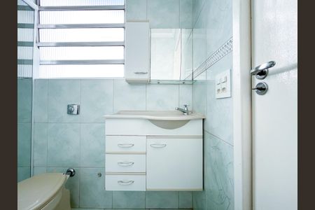 Casa à venda com 90m², 2 quartos e sem vaga Casa à venda com 90m², 2 quartos e sem vagaBanheiro - torneira