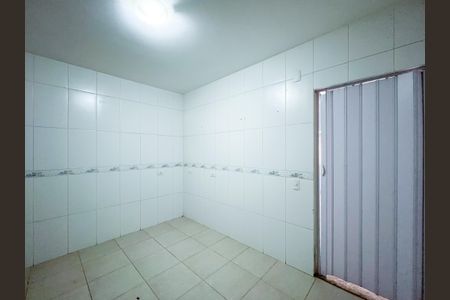 Casa à venda com 90m², 2 quartos e sem vaga Casa à venda com 90m², 2 quartos e sem vagaCozinha