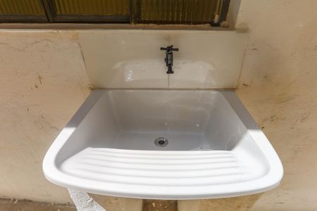 Casa para alugar com 20m², 1 quarto e sem vaga Casa para alugar com 20m², 1 quarto e sem vagaÁrea de serviço