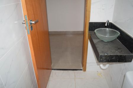 Banheiro de apartamento para alugar com 2 quartos, 42m² em Vila Matilde, São Paulo