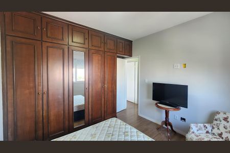 Apartamento para alugar com 116m², 2 quartos e 1 vaga Apartamento para alugar com 116m², 2 quartos e 1 vagaQuarto 1 - Armários