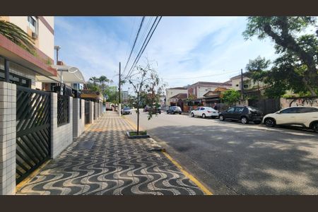 Apartamento para alugar com 116m², 2 quartos e 1 vaga Apartamento para alugar com 116m², 2 quartos e 1 vagaVista da Rua