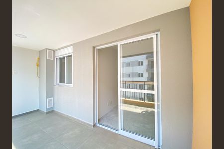 Apartamento à venda com 35m², 1 quarto e sem vaga Apartamento à venda com 35m², 1 quarto e sem vagaSacada