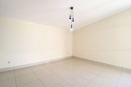 Sala de casa para alugar com 4 quartos, 350m² em Fundinho, Uberlândia