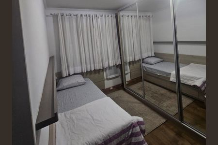 Quarto 1 de apartamento para alugar com 3 quartos, 75m² em Barreiros, São José