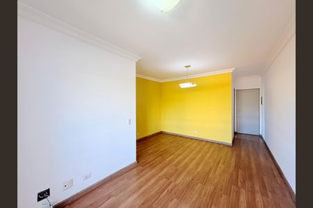 Sala de apartamento para alugar com 3 quartos, 67m² em Vila Virgínia, Jundiaí