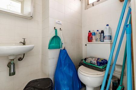 Apartamento à venda com 500m², 4 quartos e 3 vagasBanheiro de Serviço