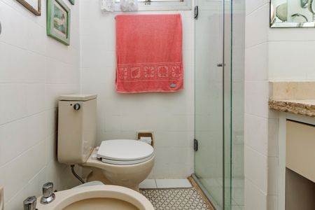 Apartamento à venda com 500m², 4 quartos e 3 vagasBanheiro da Suíte 1