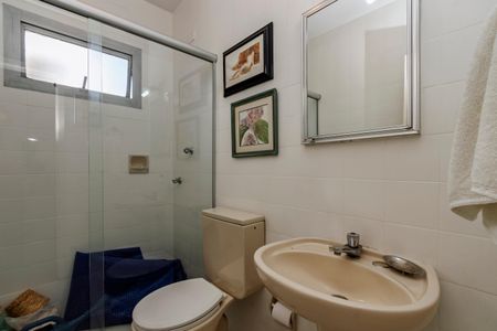 Apartamento à venda com 500m², 4 quartos e 3 vagasBanheiro da Suíte 2