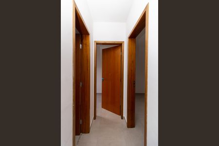 Apartamento à venda com 34m², 2 quartos e sem vaga Apartamento à venda com 34m², 2 quartos e sem vagaCorredor - Quartos