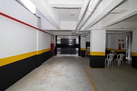 Apartamento à venda com 41m², 2 quartos e 1 vaga Apartamento à venda com 41m², 2 quartos e 1 vagaÁrea comum - Estacionamento