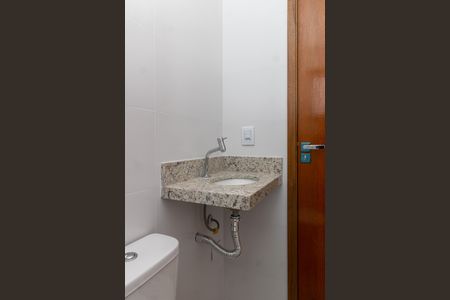 Apartamento à venda com 41m², 2 quartos e 1 vaga Apartamento à venda com 41m², 2 quartos e 1 vagaBanheiro