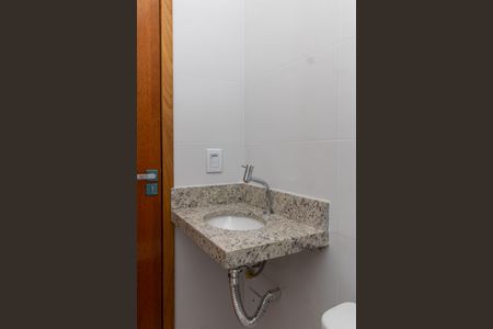 Apartamento à venda com 41m², 2 quartos e sem vaga Apartamento à venda com 41m², 2 quartos e sem vagaBanheiro