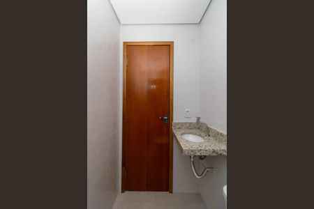 Apartamento à venda com 41m², 2 quartos e sem vaga Apartamento à venda com 41m², 2 quartos e sem vagaBanheiro