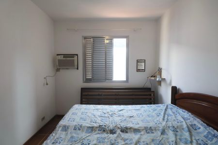 Quarto de apartamento para alugar com 1 quarto, 36m² em Balneario Guarujá, Guarujá