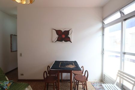 Sala de apartamento para alugar com 1 quarto, 36m² em Balneario Guarujá, Guarujá