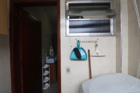 Apartamento para alugar com 46m², 1 quarto e 1 vaga Apartamento para alugar com 46m², 1 quarto e 1 vagaÁrea de Serviço