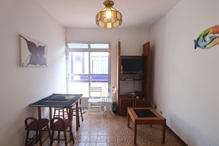 Sala de apartamento para alugar com 1 quarto, 36m² em Balneario Guarujá, Guarujá