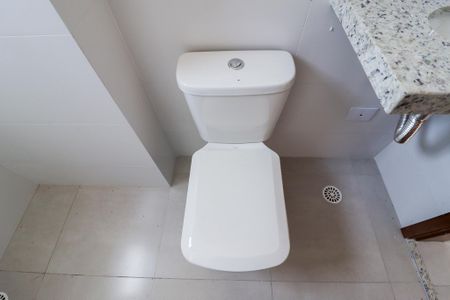 Apartamento à venda com 41m², 2 quartos e sem vagaBanheiro