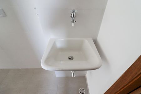 Apartamento à venda com 41m², 2 quartos e sem vagaSala/Cozinha/Área de Serviço