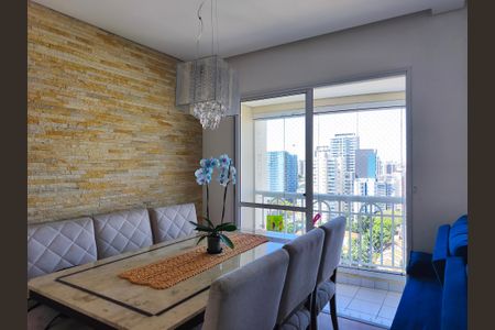 Apartamento à venda com 84m², 3 quartos e 2 vagasSala