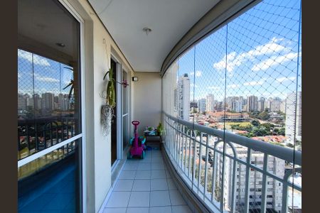 Apartamento à venda com 84m², 3 quartos e 2 vagasVaranda