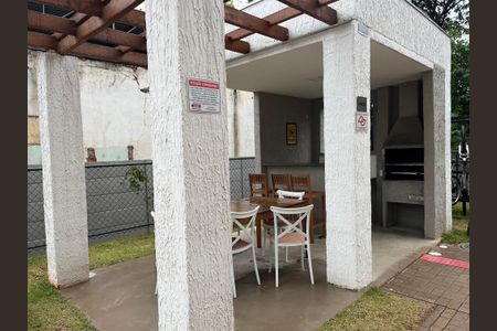 Apartamento para alugar com 42m², 2 quartos e sem vagaÁrea comum - Churrasqueira