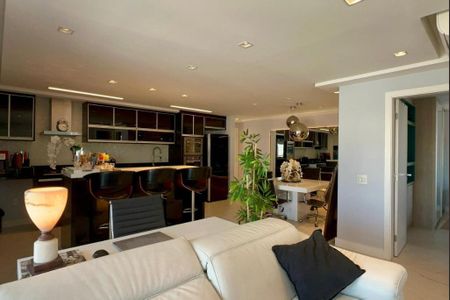 Apartamento para alugar com 90m², 1 quarto e 2 vagasFoto 02
