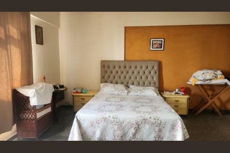 Apartamento para alugar com 310m², 4 quartos e 2 vagas Apartamento para alugar com 310m², 4 quartos e 2 vagasSuíte