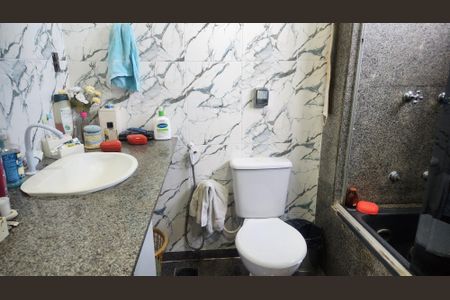 Apartamento para alugar com 310m², 4 quartos e 2 vagas Apartamento para alugar com 310m², 4 quartos e 2 vagasBanheiro da Suíte