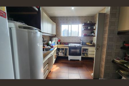 Apartamento para alugar com 310m², 4 quartos e 2 vagas Apartamento para alugar com 310m², 4 quartos e 2 vagasCozinha