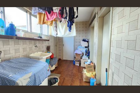 Apartamento para alugar com 310m², 4 quartos e 2 vagas Apartamento para alugar com 310m², 4 quartos e 2 vagasÁrea de Serviço