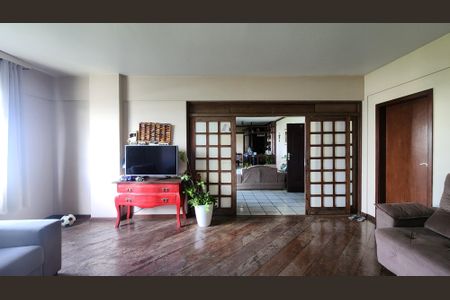 Apartamento para alugar com 310m², 4 quartos e 2 vagas Apartamento para alugar com 310m², 4 quartos e 2 vagasSala 1