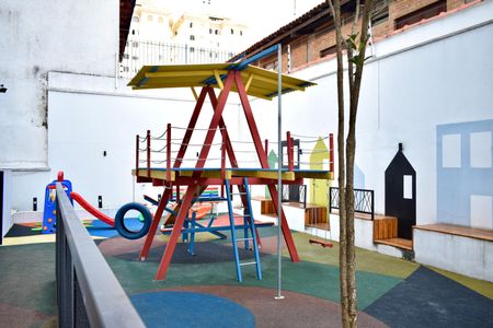 Apartamento à venda com 37m², 1 quarto e sem vaga Apartamento à venda com 37m², 1 quarto e sem vagaÁrea comum - Playground