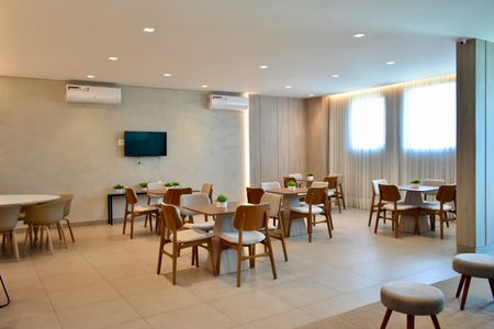 Apartamento à venda com 37m², 1 quarto e sem vaga Apartamento à venda com 37m², 1 quarto e sem vagaÁrea comum - Salão de festas