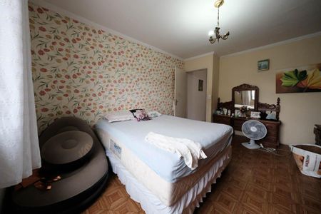 Casa à venda com 200m², 4 quartos e 2 vagasQuarto 4