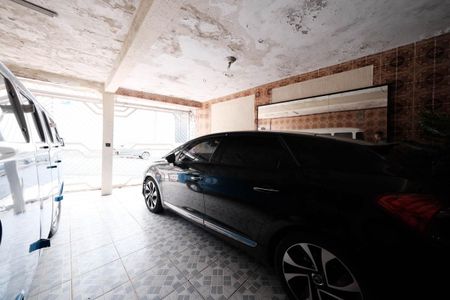 Casa à venda com 200m², 4 quartos e 2 vagasGaragem