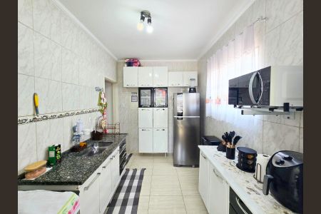 Apartamento à venda com 74m², 2 quartos e 1 vagaCozinha 