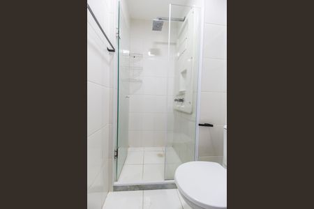 Apartamento à venda com 61m², 2 quartos e 1 vaga Apartamento à venda com 61m², 2 quartos e 1 vagaBanheiro 2