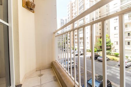 Apartamento à venda com 61m², 2 quartos e 1 vaga Apartamento à venda com 61m², 2 quartos e 1 vagaSacada
