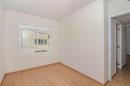 Quarto 2 de apartamento para alugar com 2 quartos, 47m² em Parque Santa Fé, Porto Alegre