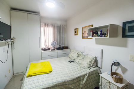 Apartamento à venda com 86m², 3 quartos e 2 vagas Apartamento à venda com 86m², 3 quartos e 2 vagasSuíte