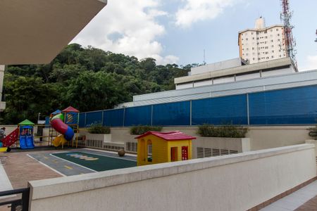 Apartamento à venda com 86m², 3 quartos e 2 vagasÁrea comum - Playground