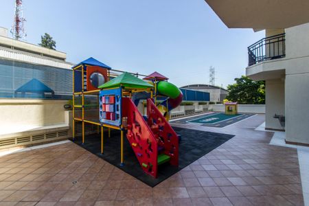Apartamento à venda com 86m², 3 quartos e 2 vagas Apartamento à venda com 86m², 3 quartos e 2 vagasÁrea comum - Playground