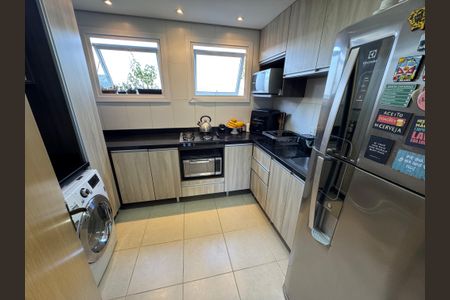 Apartamento à venda com 62m², 2 quartos e 1 vaga Apartamento à venda com 62m², 2 quartos e 1 vagaCozinha