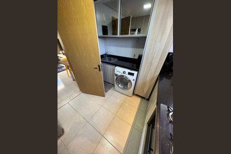 Apartamento à venda com 62m², 2 quartos e 1 vaga Apartamento à venda com 62m², 2 quartos e 1 vagaLavanderia