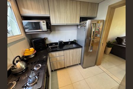 Apartamento à venda com 62m², 2 quartos e 1 vaga Apartamento à venda com 62m², 2 quartos e 1 vagaCozinha