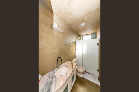 Apartamento à venda com 59m², 2 quartos e 1 vaga Apartamento à venda com 59m², 2 quartos e 1 vagaBanheiro Social